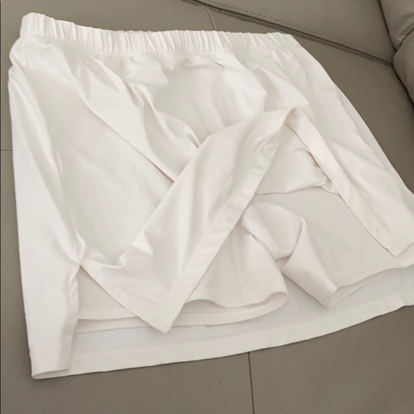 Wilson skorts - Picture 2 of 10